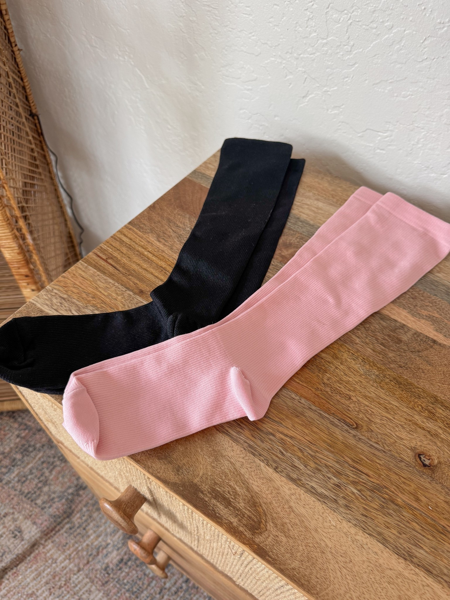 airport compression socks 🧦 lol

came in a set of four with white and gray too!! 

#LTKBump #LTKBaby #LTKTravel