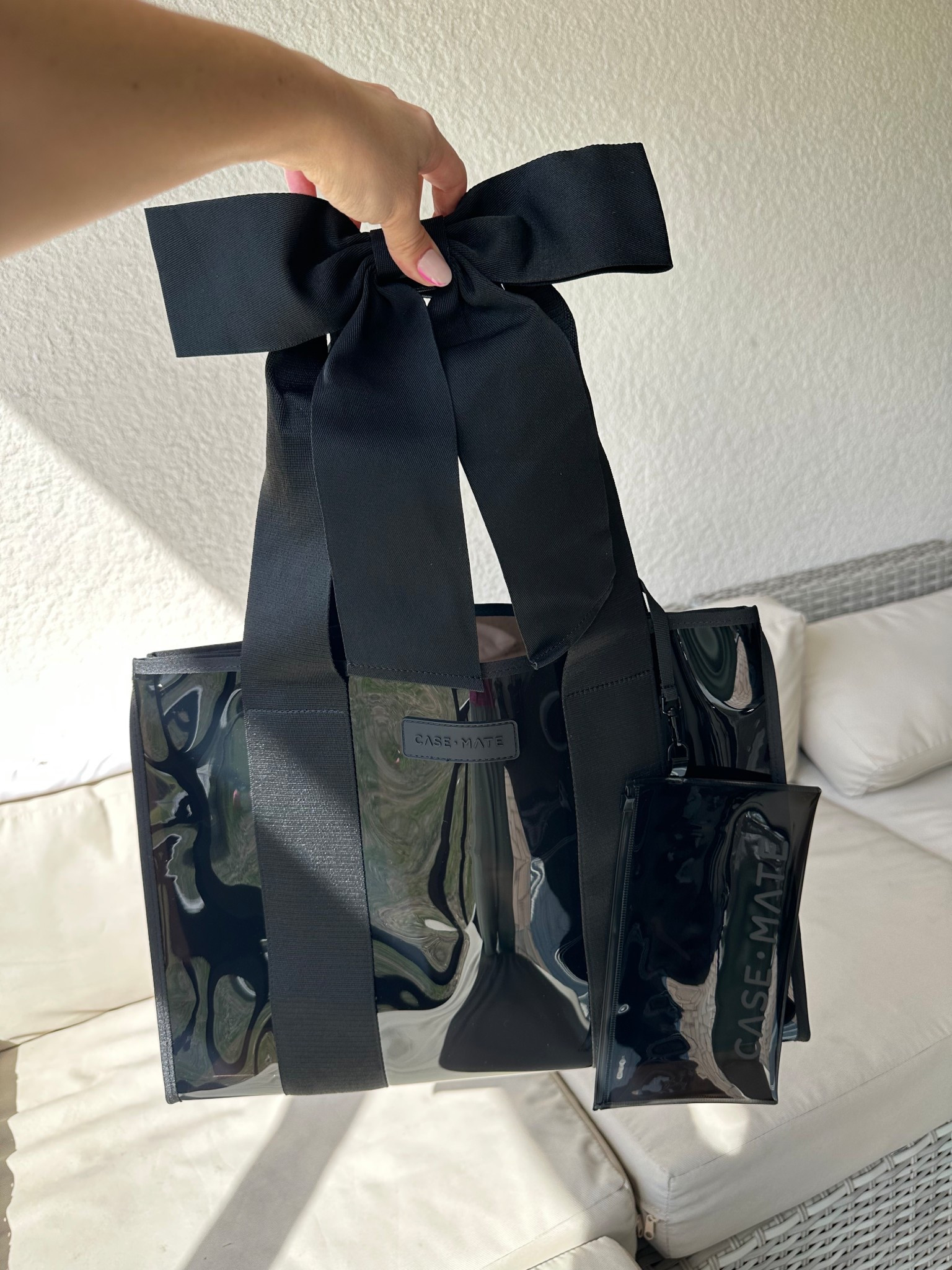 Jelly tote bag !! I have night night but there’s a ton more colors as well !! 

#LTKmomlife #LTKTravel #LTKgrwm