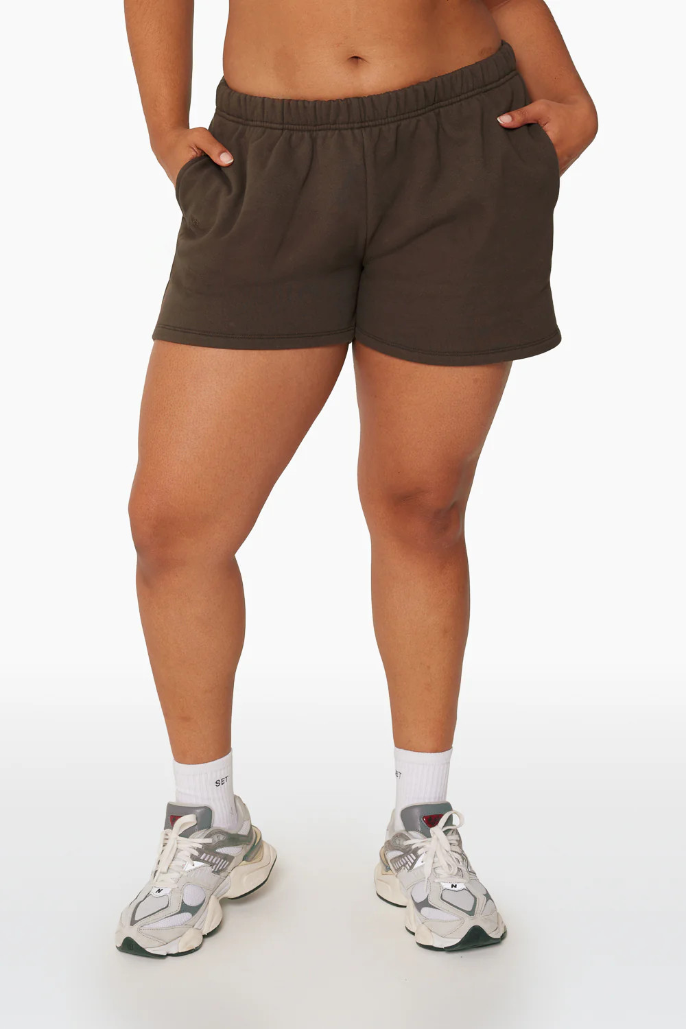 HEAVYWEIGHT SWEATS SWEAT SHORTS - BROWNSTONE | SET Active