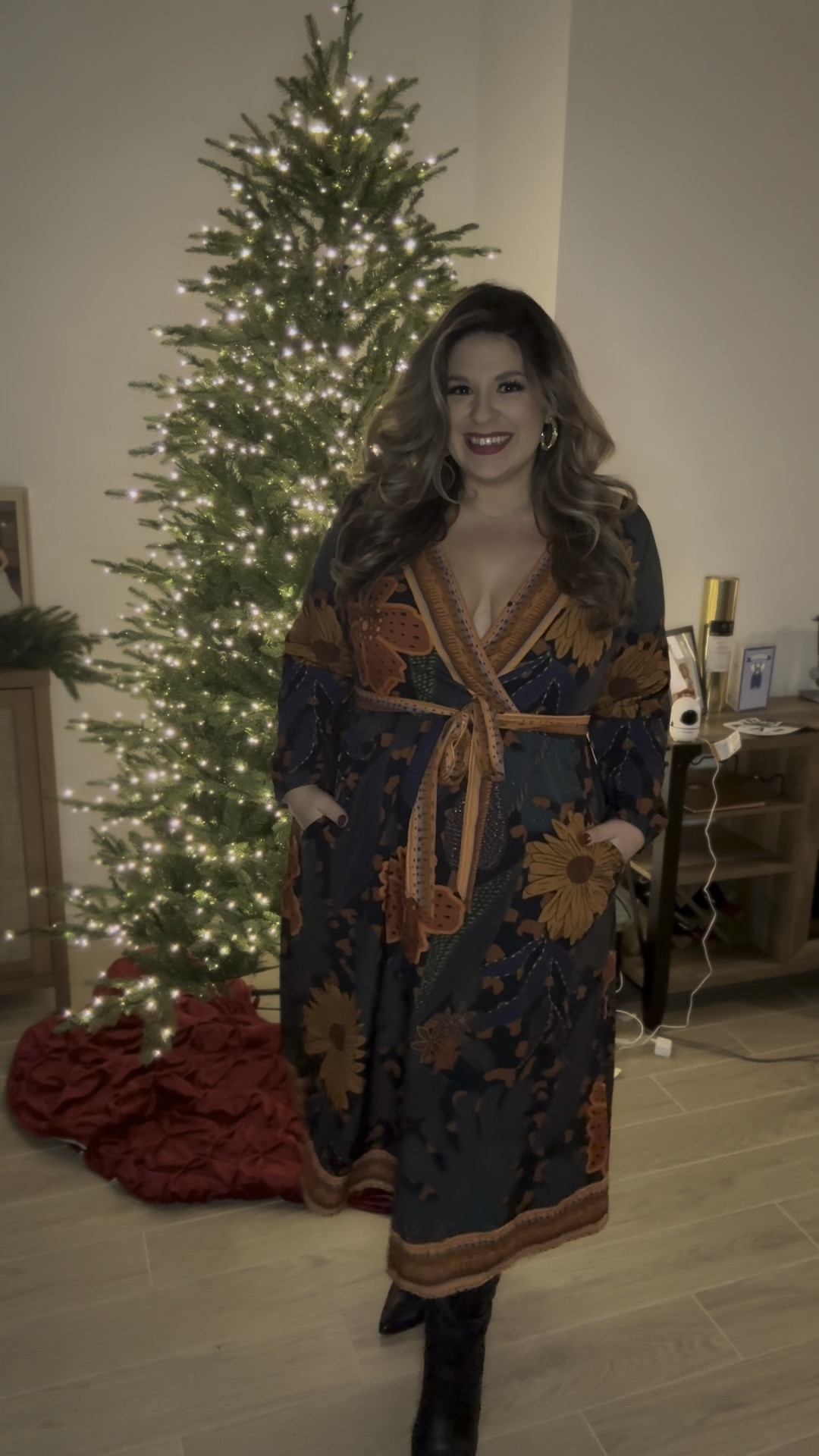 Holiday dresses from BloomChic! 

#LTKMidsize #LTKHoliday #LTKSeasonal