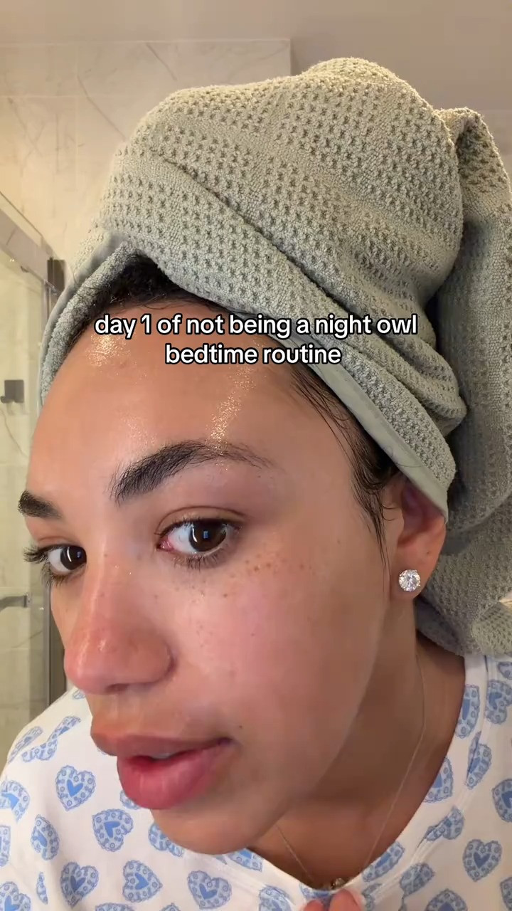 the end 😂 of course he knows #getunreadywithme #bedtime #nighttimeskincare #nightroutine #skincare Caudalie, Shark Beauty, Crown Affair, Rael, Philips Sonicare, BIOLAGE, @Summer Fridays, @Sephora, @ulta

#LTKgrwm #LTKselfcare #LTKBeauty