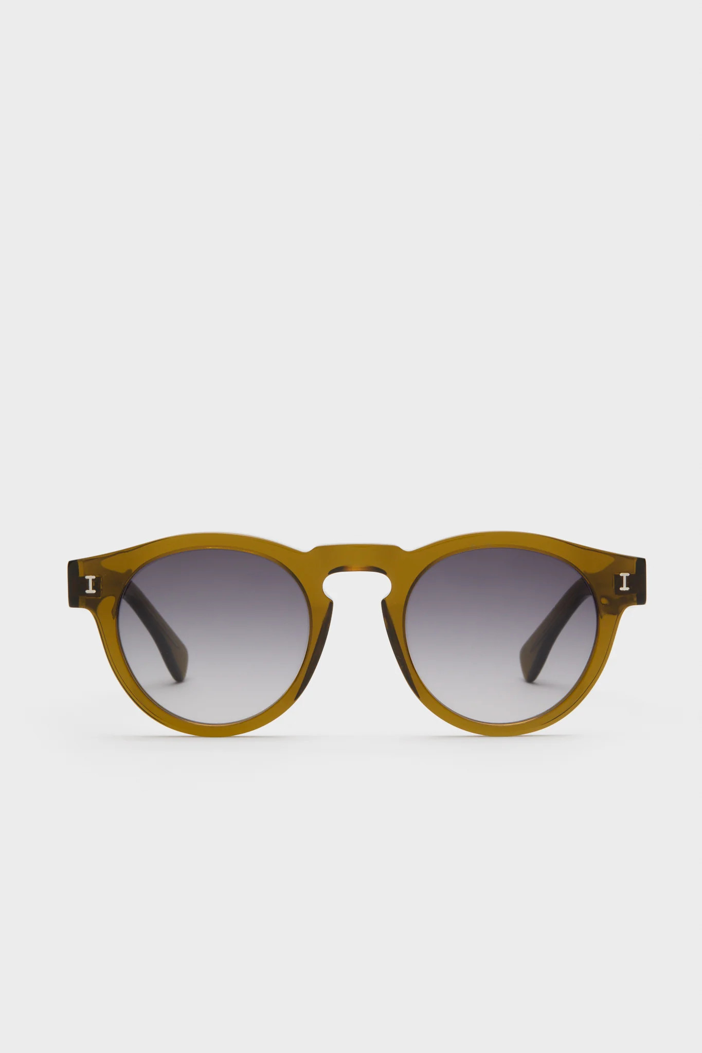 Moss Leonard Sunglasses | Tuckernuck (US)