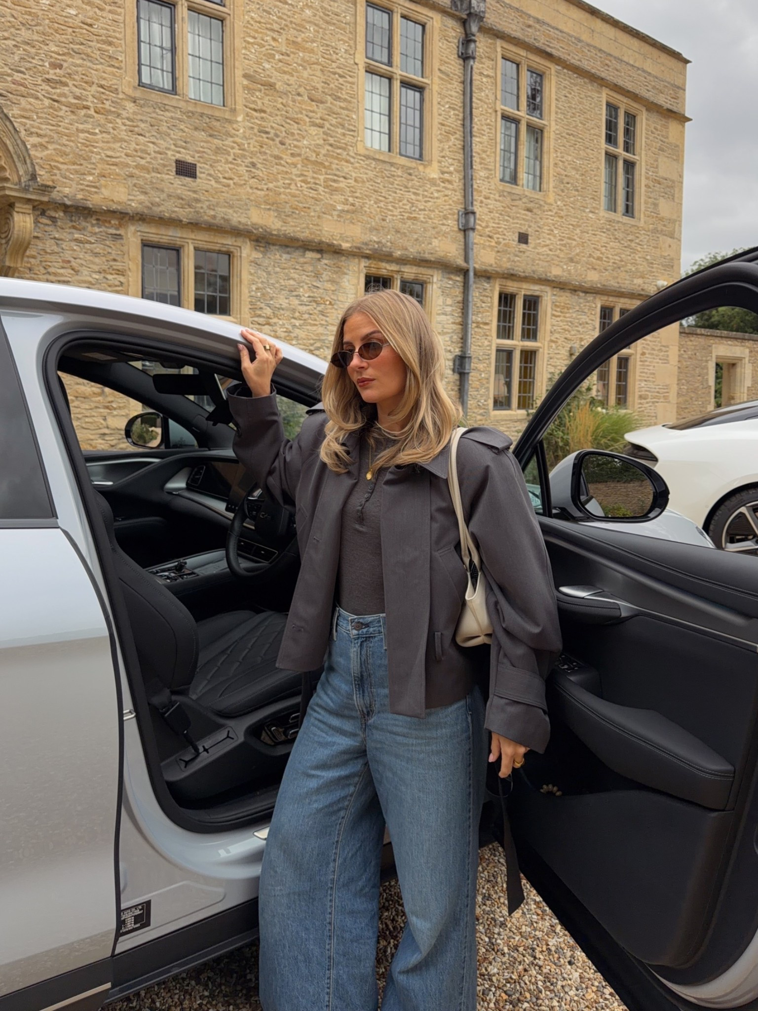 Outfit links below! My jacket is from the Frankie shop but I’ve linked some fab alternatives 👏🏼

Autumn outfit, causal outfit

#LTKuk #LTKautumn #LTKeurope