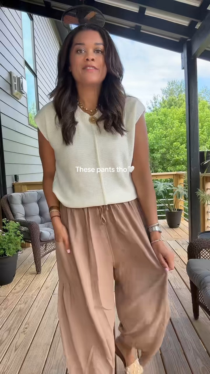 You’re going to be obsessed with these pants! I’m a size 12 wearing the medium! Size down!!

#LTKMidsize #LTKOver40 #LTKStyleTip