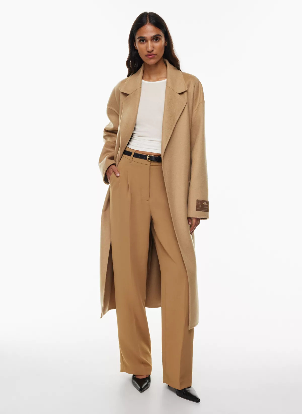 THE EFFORTLESS PANT™ | Aritzia