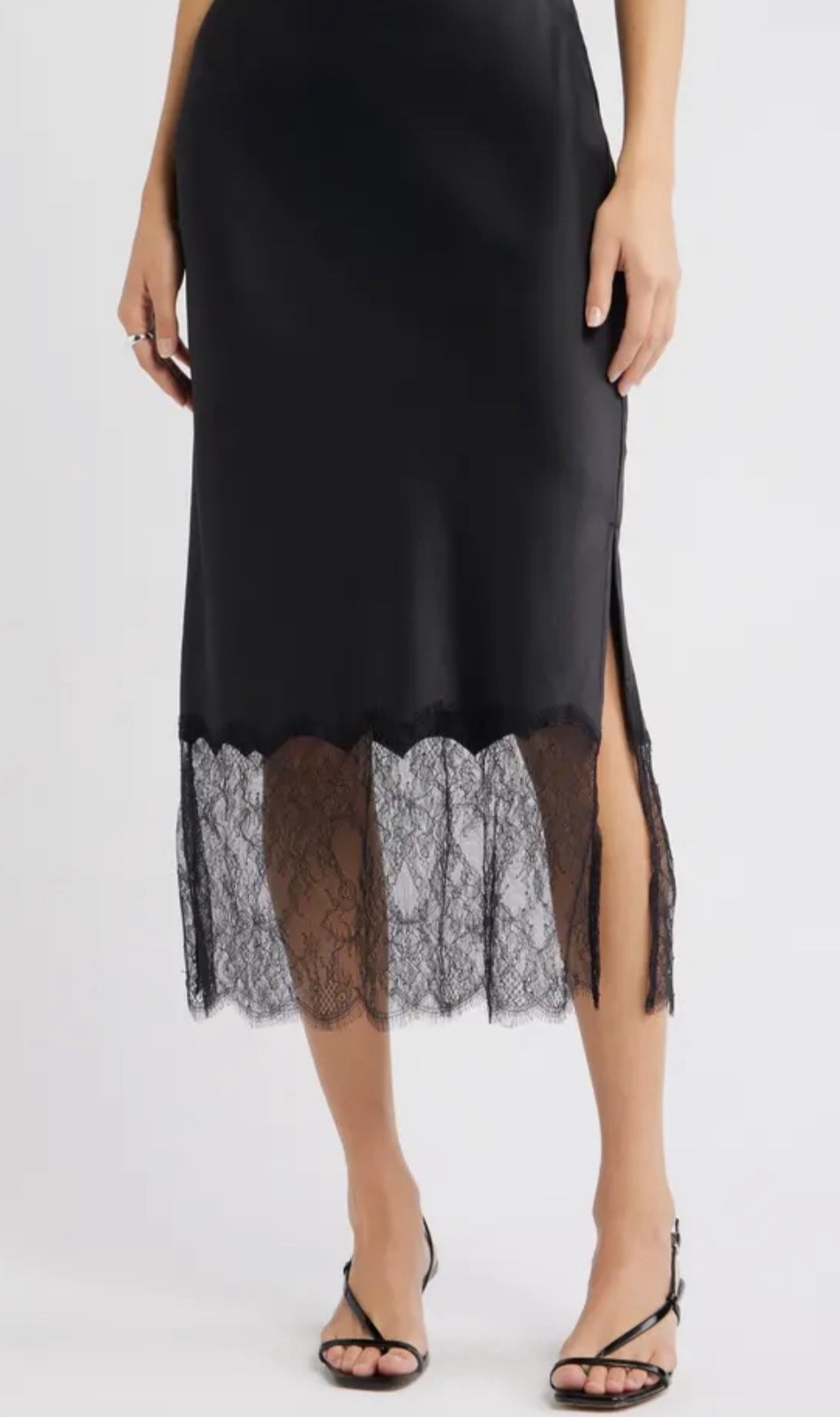 Lace skirt 

#LTKFindsUnder100 #LTKSeasonal