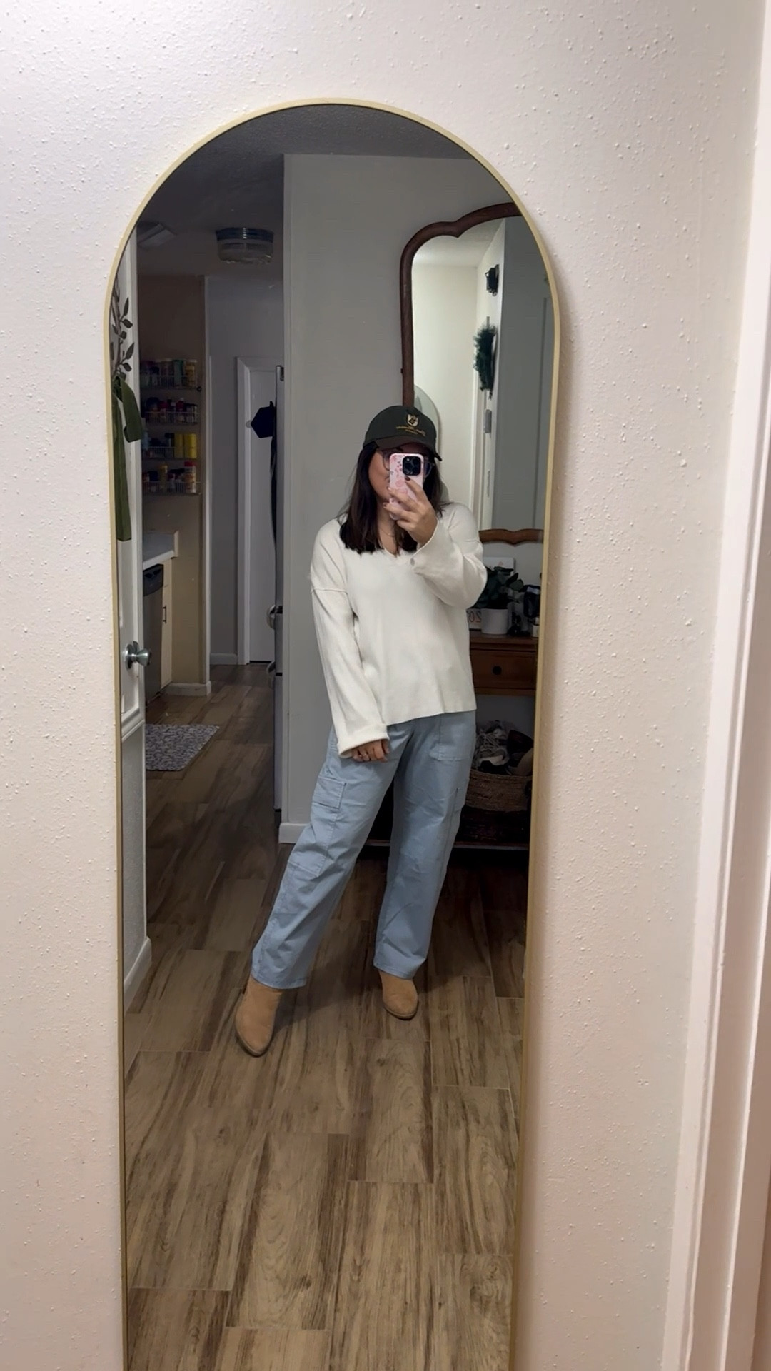 Casual Barrel Jeans outfit❤️ 
I’ll admit I was intimidated by the barrel jeans but I absolutely love them! 

#LTKvlog #LTKgrwm #LTKmomlife