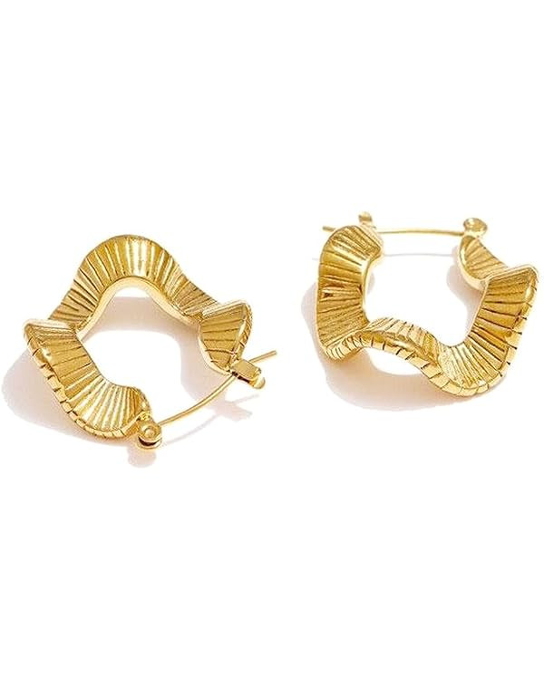 Chunky Gold Hoop Earrings for Women 18K Gold Paperclip Oval Hoop Earrings Gold Square Hoops Small... | Amazon (US)