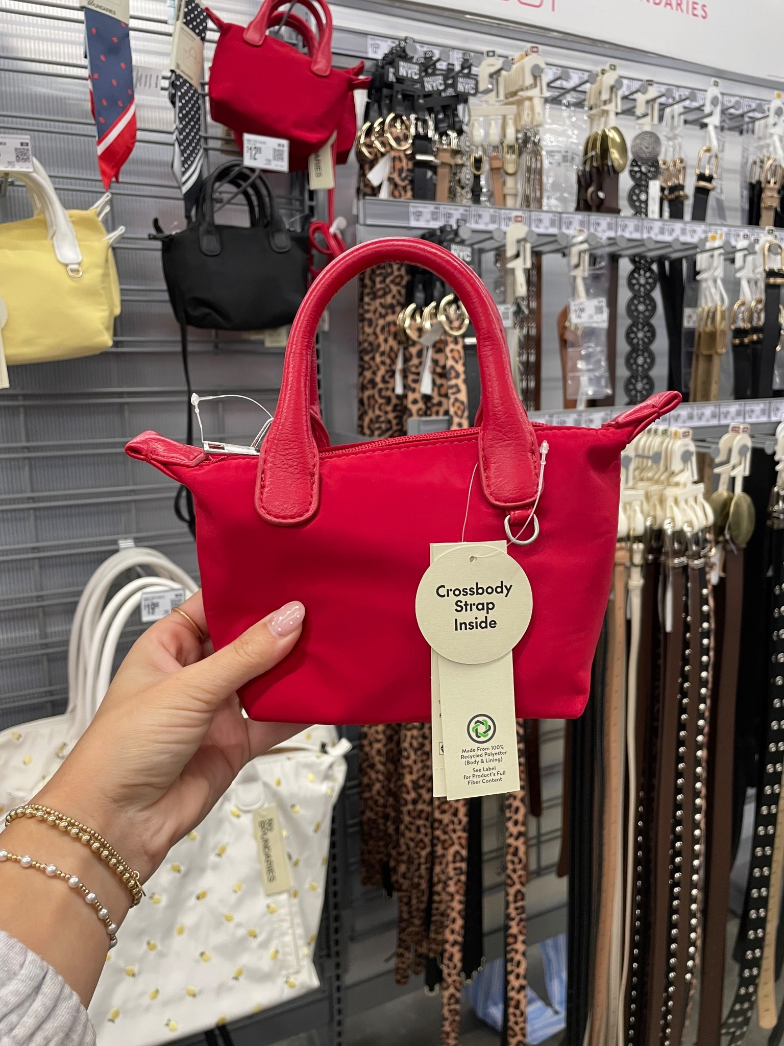 the perfect crossbody ❤️

#LTKgrwm #LTKootd #LTKmomlife