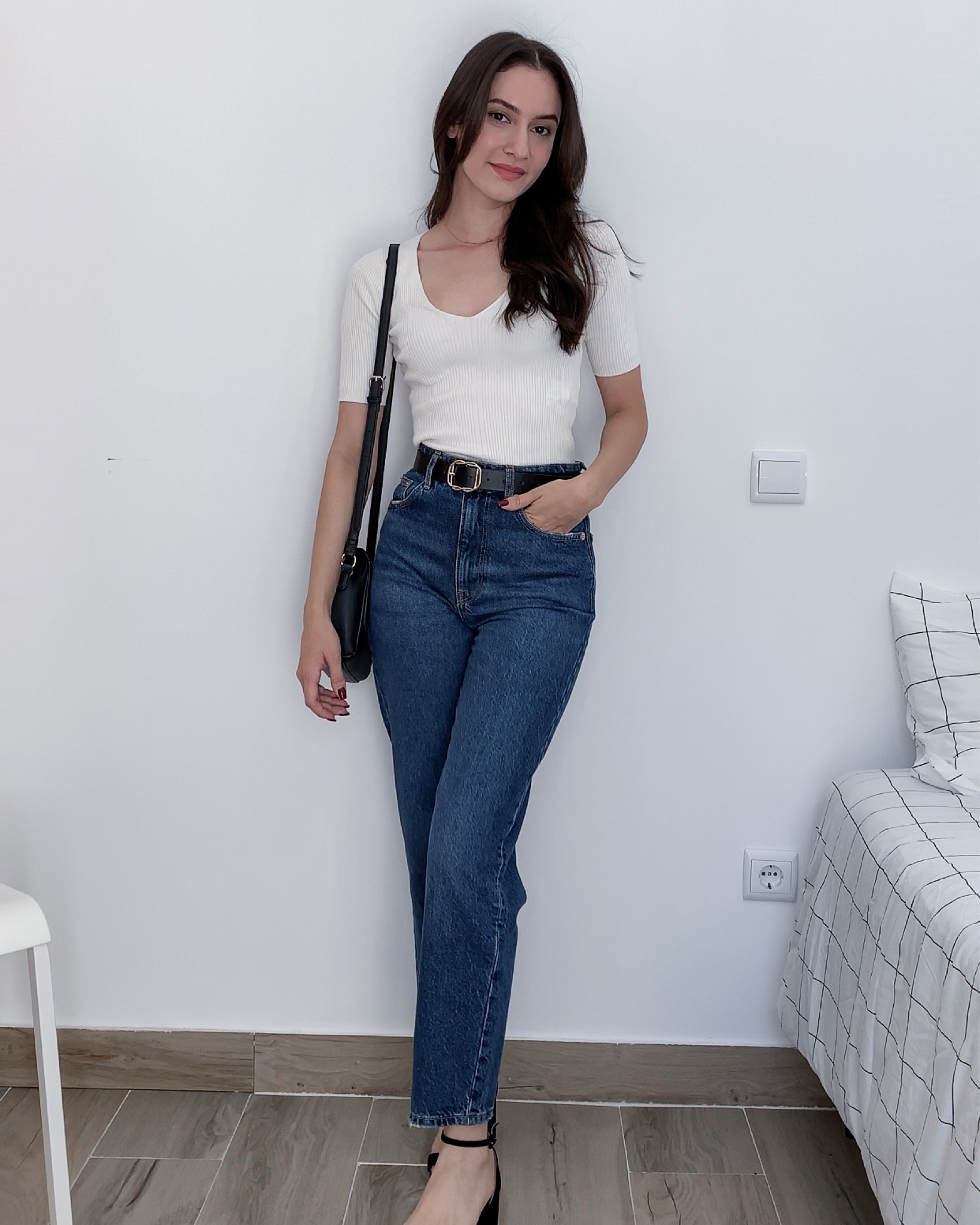 Mom jeans 

#LTKbrasil #LTKSeasonal #LTKeurope