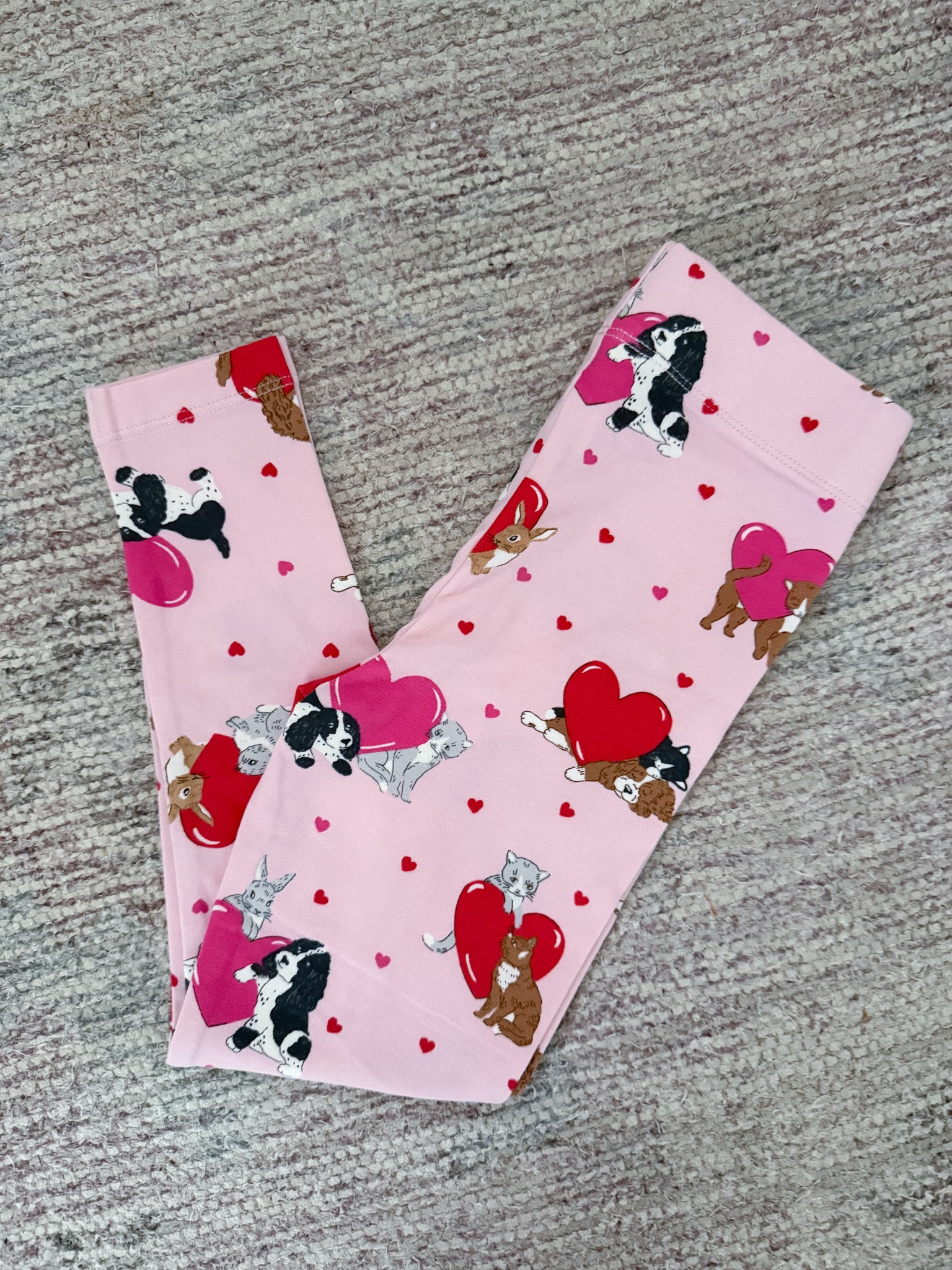 Boden might be my new favorite place to shop for my toddler. How adorable are these Valentine’s Day leggings?

#LTKKids #LTKFindsUnder50 #LTKSeasonal