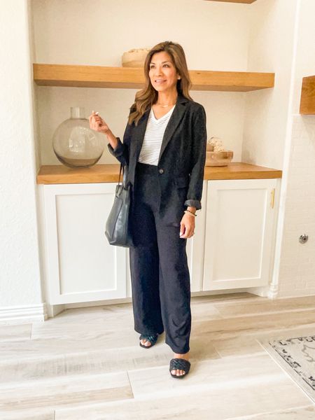 Teacher Outfit, Amazon finds
Blazer in small tts
Striped shirt in small tts
Pants in small tts
Shoes fit tts
Madewell tote bag

#LTKitbag #LTKSeasonal #LTKworkwear