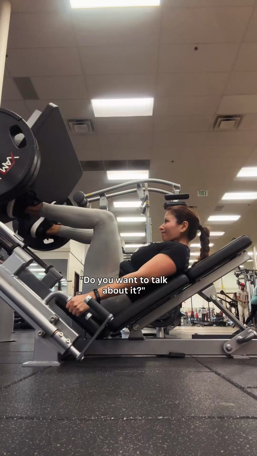 Not everything needs to be explained.
Not every feeling needs words.

Some days…
you just show up,
put your headphones in,
and let the work speak for you.

That frustration.
That stress.
That “I don’t feel like it” energy…

I turned it into reps. Into focus. Into discipline.

Because healing doesn’t always look like talking.
Sometimes it looks like showing up anyway.

And today… I did just that. 🤍

How do you deal with tough days—talk it out or train it out? 

#LTKActive #LTKdayinmylife #LTKfitnessgoals