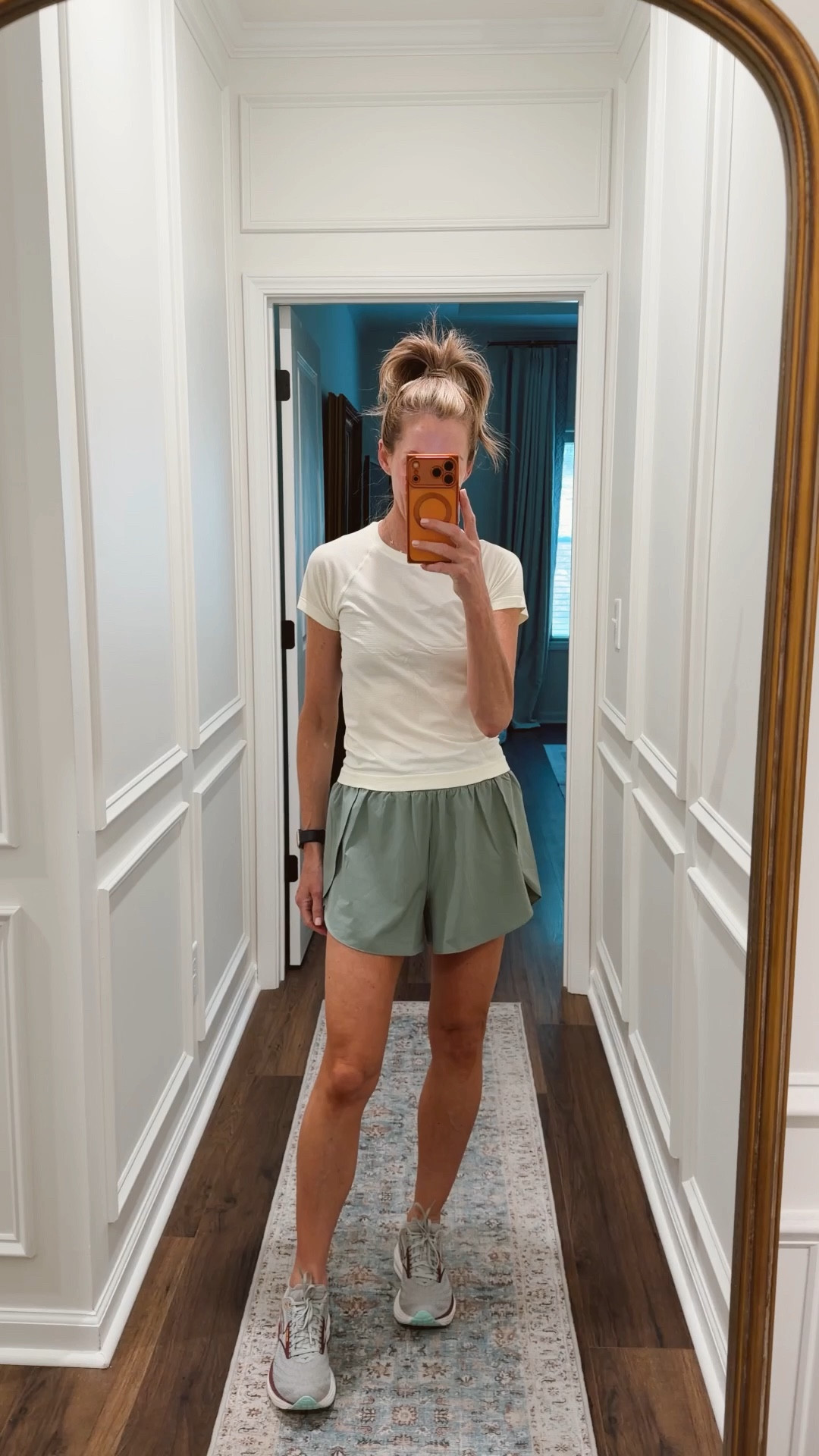 Saturday ootd.  Getting in a little run before we head out for a birthday brunch for Lawton, celebrating him today… Tomorrow his actual birthday… Monday with the boys… And Tuesday with his work. You only turned 50 once.  