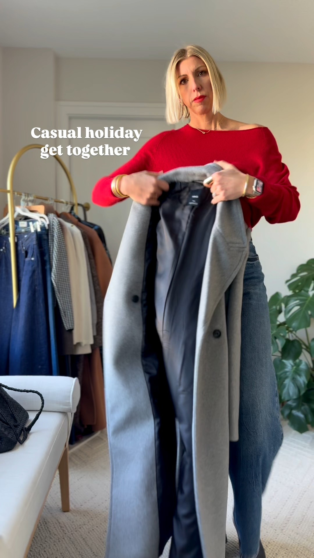 The perfect elevated look with a cashmere sweater ❤️ wide leg jeans + sleek
boots- for a casual holiday party! 
Add an elegant overcoat, a belt and a handbag to finish off your the look.

#LTKmomlife #LTKHoliday #LTKOver40