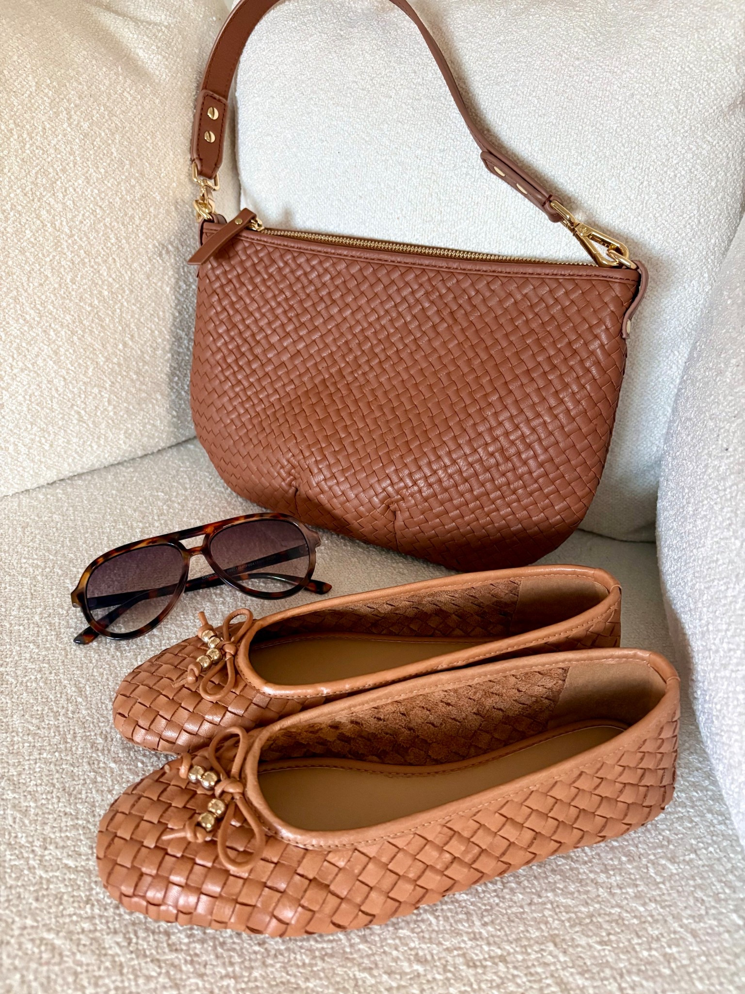 Perfect Spring Bag! 🫶🏼 Comes with two detachable straps - one shoulder length & one adjustable crossbody! Looks so similar to ClareV, but way more affordable! Comes in a few colors! Inside has a zipper pouch + a built-in card holder. This is the Small. Also comes in Large. 
Ballet flats (tts)

#LTKOver40 #LTKSaleAlert #LTKSeasonal