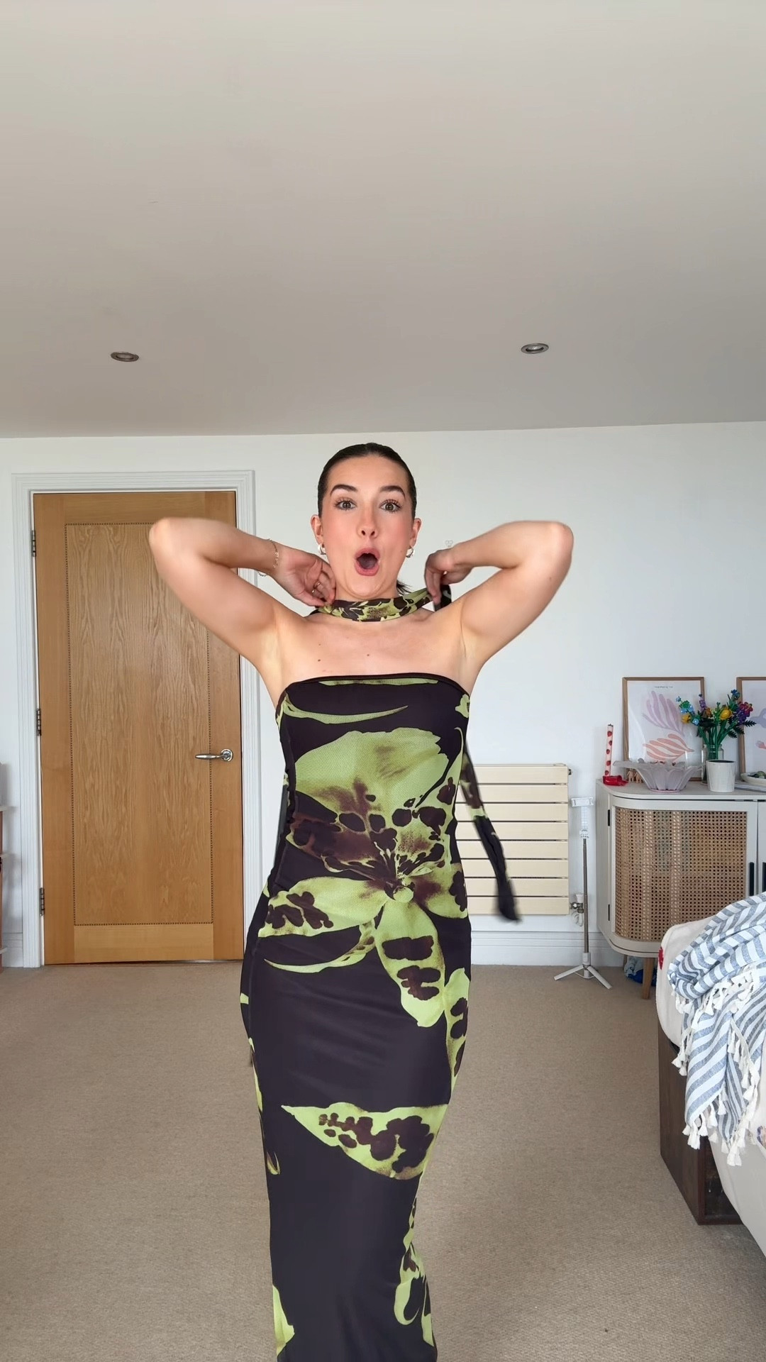 Spring/ holiday outfits boohoo try on haul ⭐️💕🥝 polka dot set, polka dot skirt, midi skirt, spring outfits, bikinis, midi dresses

#LTKtravel #LTKuk #LTKspring