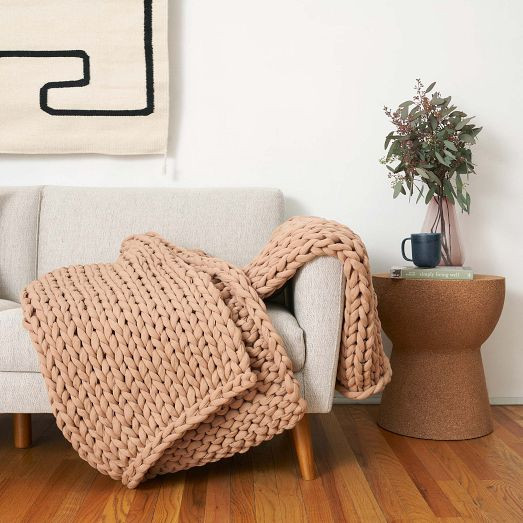 25 lbs | West Elm (US)