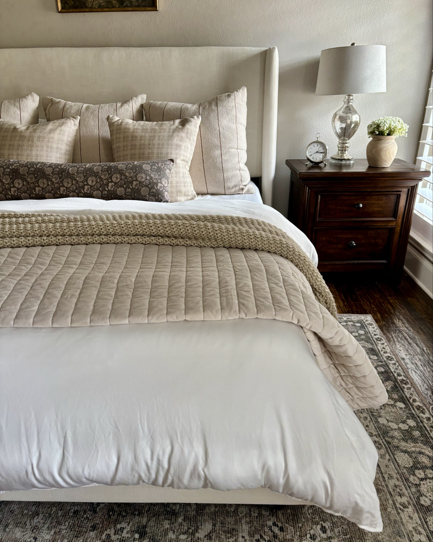 I refreshed our bedding with Quince’s bamboo sheets and duvet cover and the softness is unreal!  Lightweight, cozy and feels like you’re sleeping on a cloud! 

Bedroom details: 
Tilly headboard- zuma white linen
Bamboo duvet cover-white
Duvet insert- oversized king
Bamboo sheets- white 

Use my code INFG-26LIFEONCHATHAMLANE10 for 10% off your first purchase!  