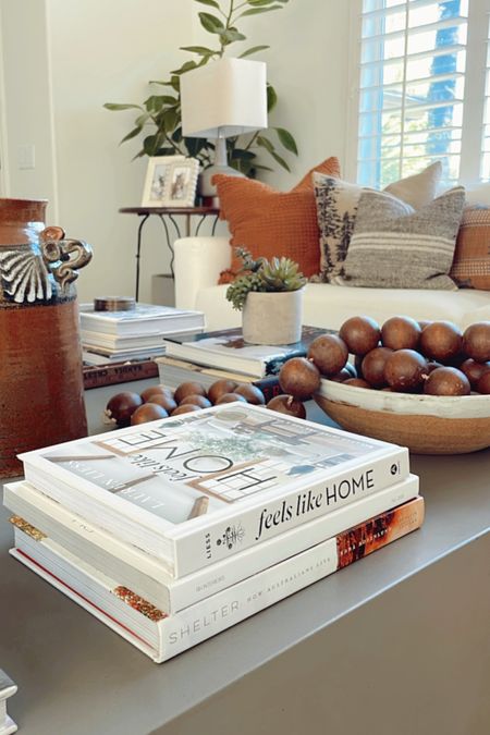 Living room coffee table full of my favorite design books! 

#livingroom #coffeetable #coffeetablebooks #designbooks #interiordesignbooks


#LTKhome