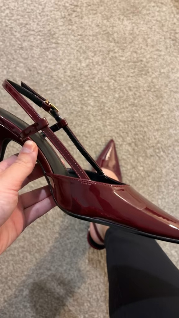 Wine Kitten Heel #kittenheel #burgundyheel