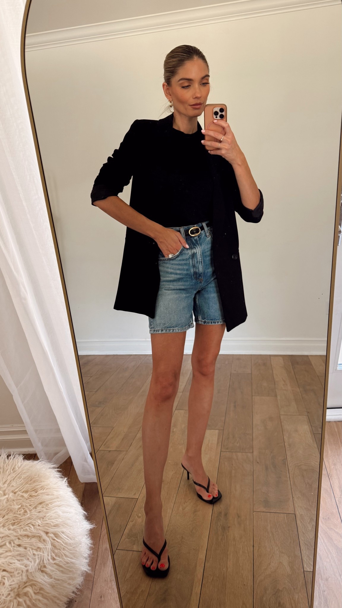 Leaning into this 90s minimalism and it truly feels so chic and effortless! 

I fell in love with a pair of Gucci shoes just like this but they were more than I wanted to spend and the also had a rounded toe which made my already wide foot look wider. They also had a silver detail and I’m such a gold girl. I found this Zara copycat pair and let me tell you, they are SO MUCH chicer and more flattering than the Gucci shoes! The toe is square which narrows my foot, they are super clean and classic but the heel height makes them feel sexy and casual simultaneously. I’m going to buy a second pair to have on hand in case something happens to my first pair! 

I am normally a size 8 but I got these in a 7.5 and they are PERFEET. I wore them to a track and field event at my kids’ school today and they were totally comfy. OBSESSED doesn’t cut it!!!

#LTKootd #LTKOver40