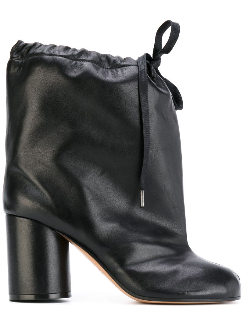 Maison Margiela - Tabi drawstring ankle boots - women - Goat Skin/Leather - 36.5, Black, Goat Skin/Leather | FarFetch US