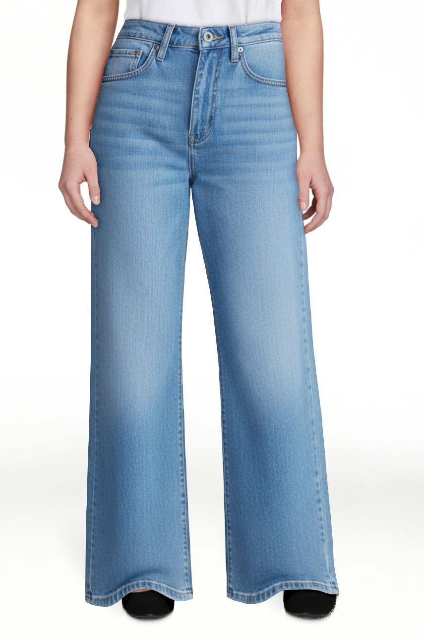 Free Assembly Women's High Rise Cropped Wide Leg Jeans, Sizes 0-22W | Walmart (US)