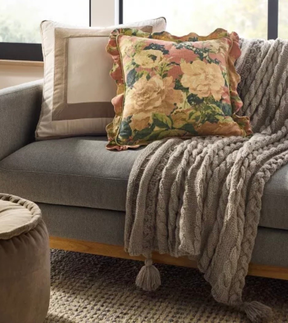 NEW ARRIVALS!! Threshold in designed with Studio McGee throw pillows and throw blanket 








Target, target home, spring home, home decor, spring decor, new at Target 


#LTKmomlife #LTKHome #LTKOver40