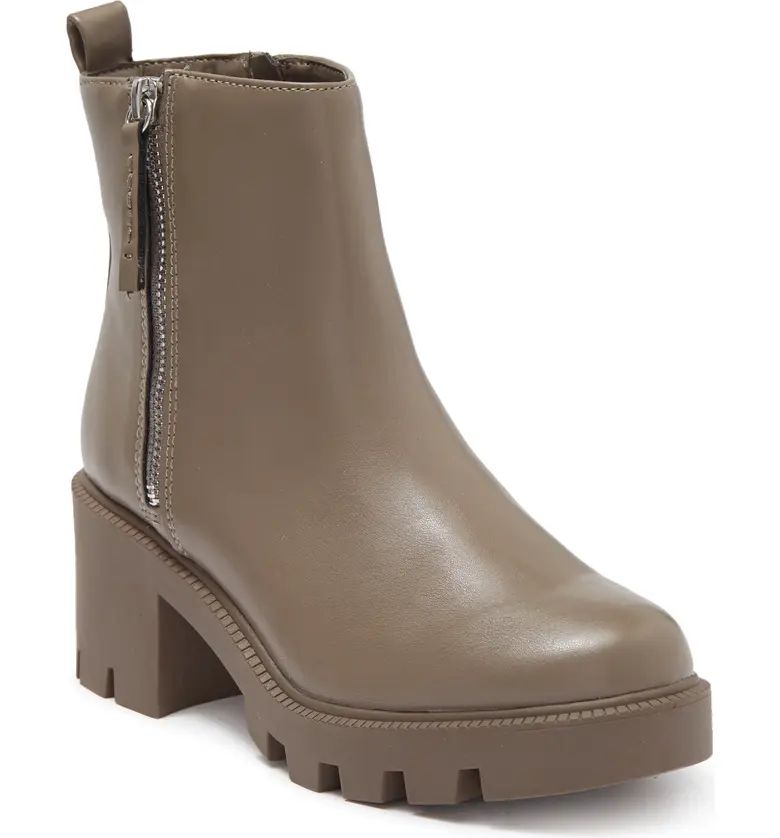 DV DOLCE VITA Nicole Lug Sole Leather Ankle Boot | Nordstromrack | Nordstrom Rack