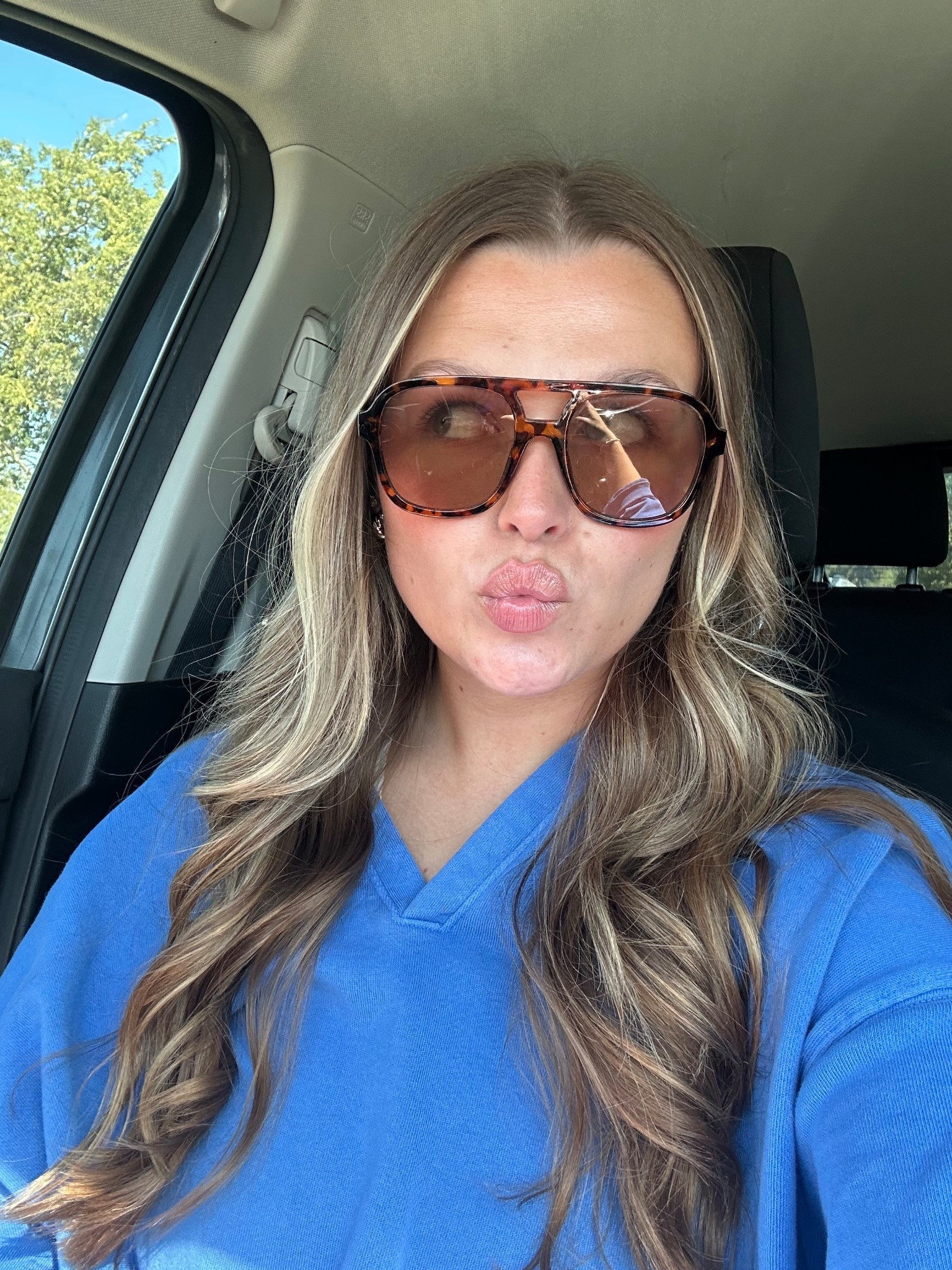 Loveee these sunnies!!! 

#LTKSeasonal #LTKHoliday #LTKGiftGuide