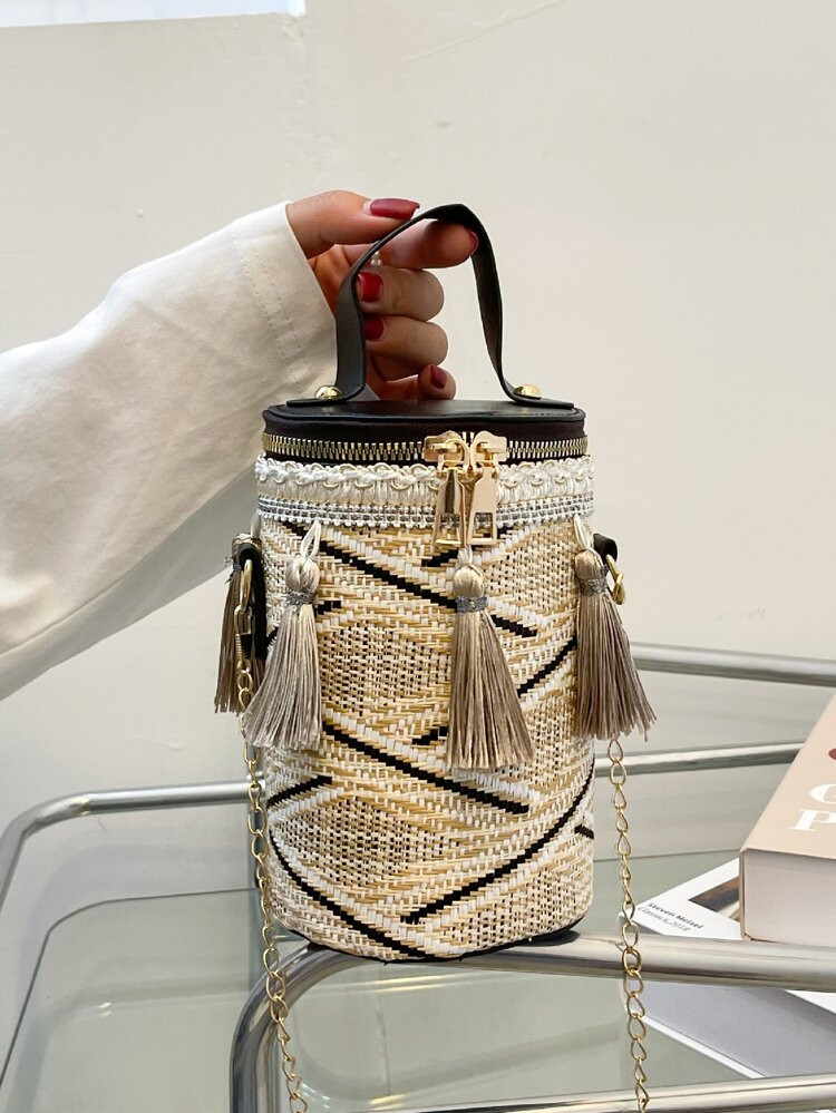 Mini Tassel Decor Straw Bag | SHEIN