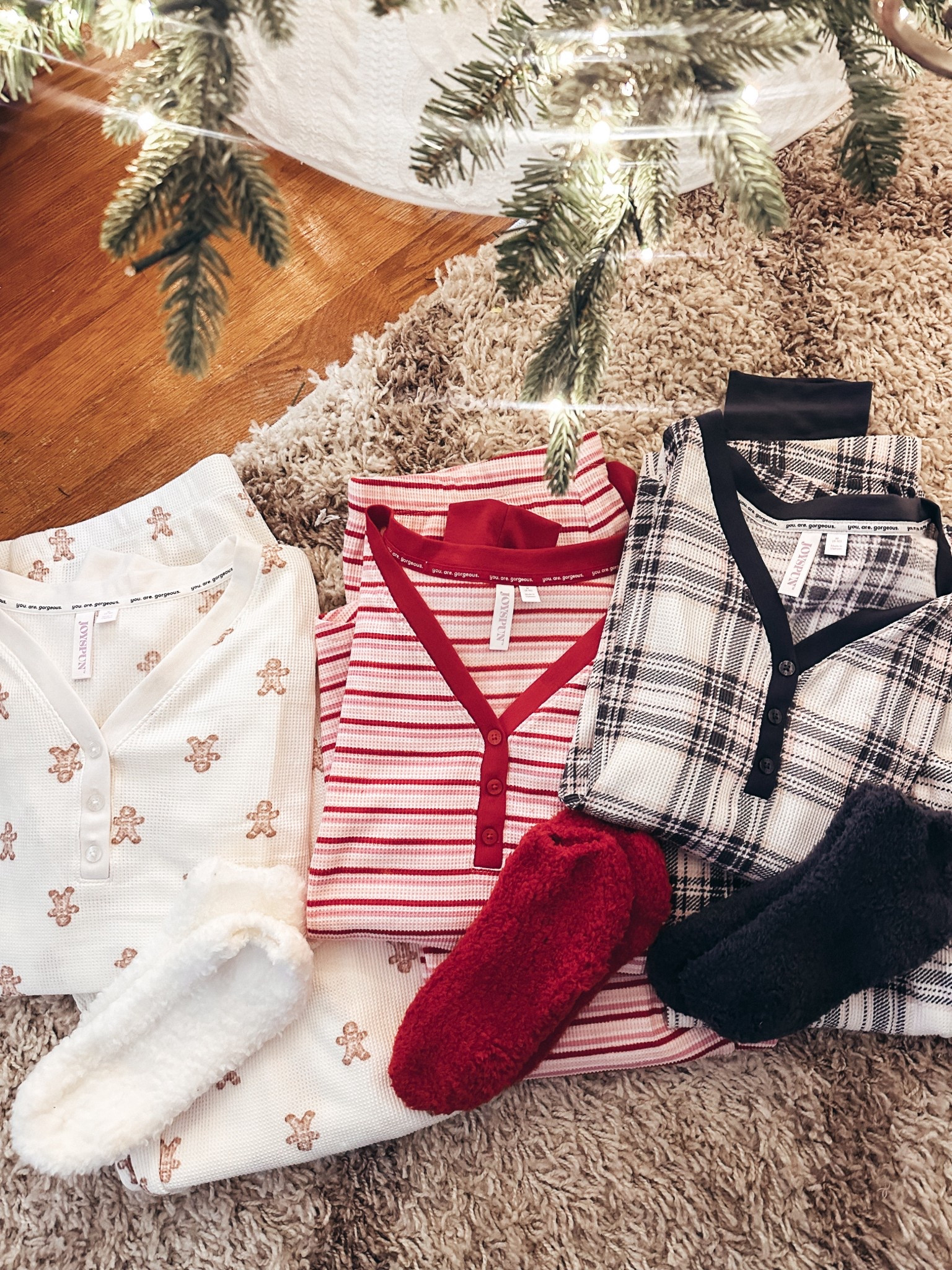 Cozy @walmart pajamas sets!! @walmartstyle #walmartpartner #walmartstyle

#LTKHoliday #LTKGiftGuide #LTKFindsUnder50
