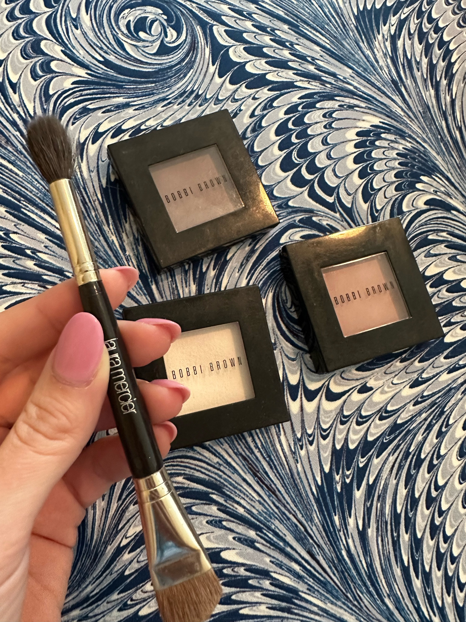 I love combining these 3 colors for eyeshadow for everyday or a night out. On nights out I go a little heavier on the smoky eye but for during the work day I go very light on the darkest color. I have green eyes and this was the palette me and my make up artist decided worked best! The ivory color goes all over my eyelid, antique rose above my eyelid and Heather (darkest color) in the corner and blend in with my eye brush! It makes me look awake / looks natural or I can go more intense for evening! I love using a dual ended brush but this one I have had foreverrrr so I linked one very similar and on sale! 

#LTKbeauty