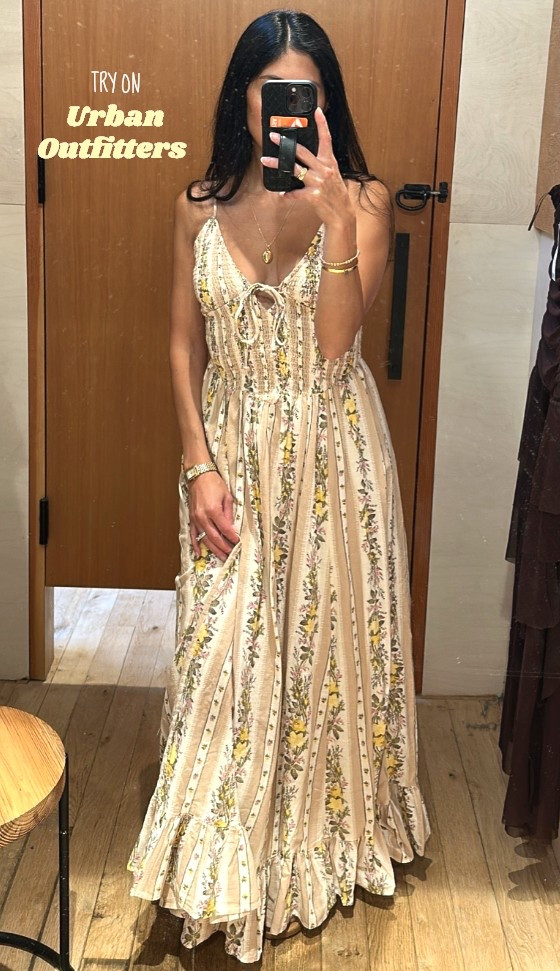 Immediate keeper of this Keepsake tie-front maxi 💛 wearing a size small.

#LTKTravel #LTKWedding #LTKootd