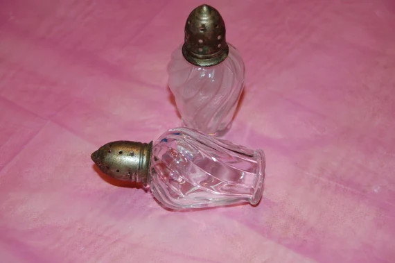 Vintage Small glass Salt and Pepper Shakers Swirled Salt | Etsy | Etsy (US)