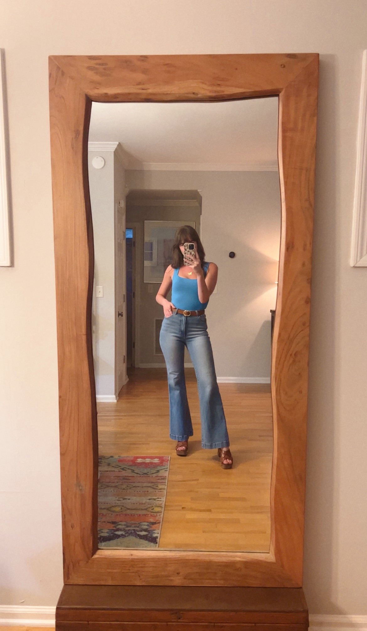 blue baby 🩵

jeans 26
top smalll