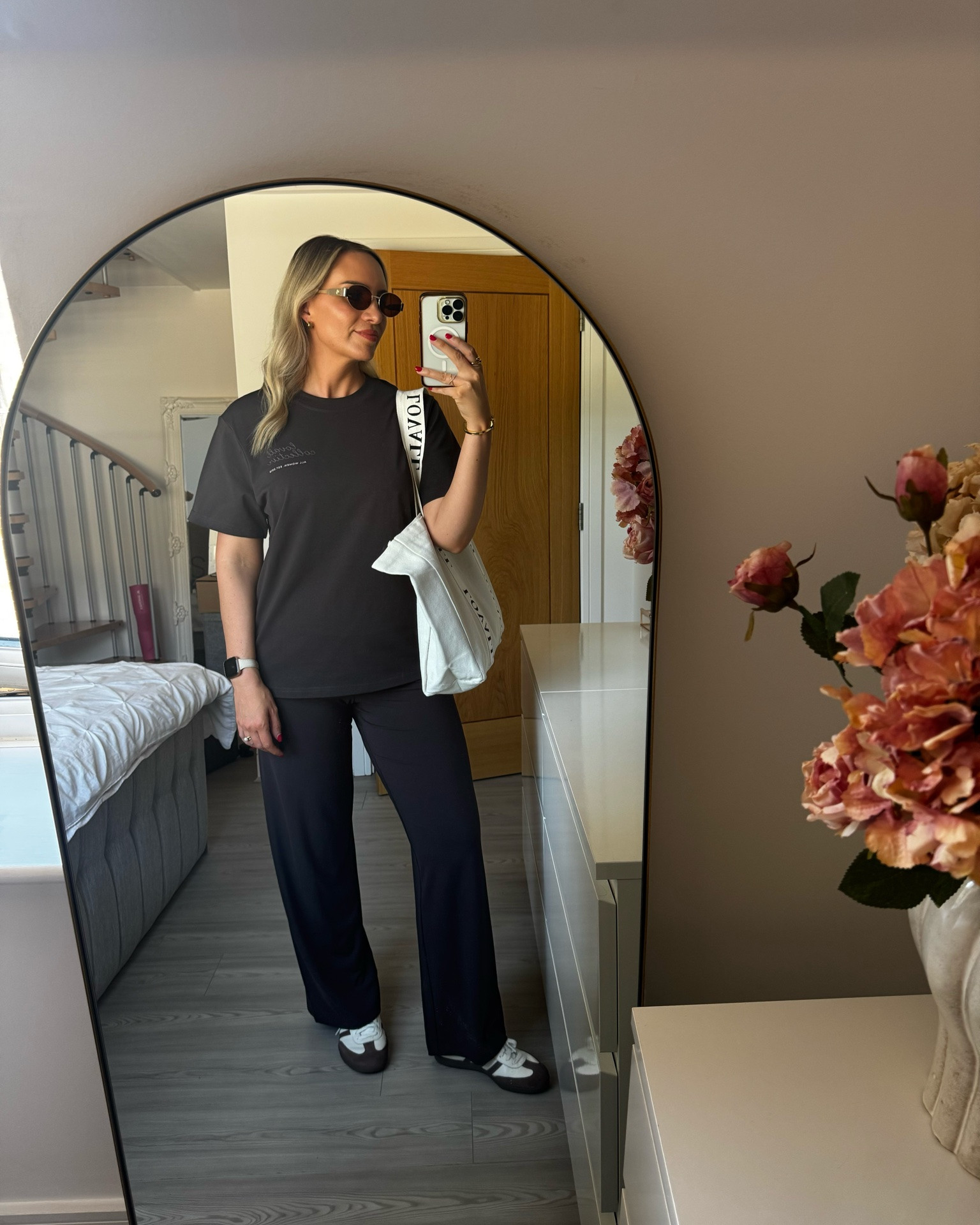 A comfy casual outfit perfect for the airport 🤎

Graphic T-shirt size 10
Loungewear trousers size 12

#LTKstyletip #LTKsummer #LTKbag