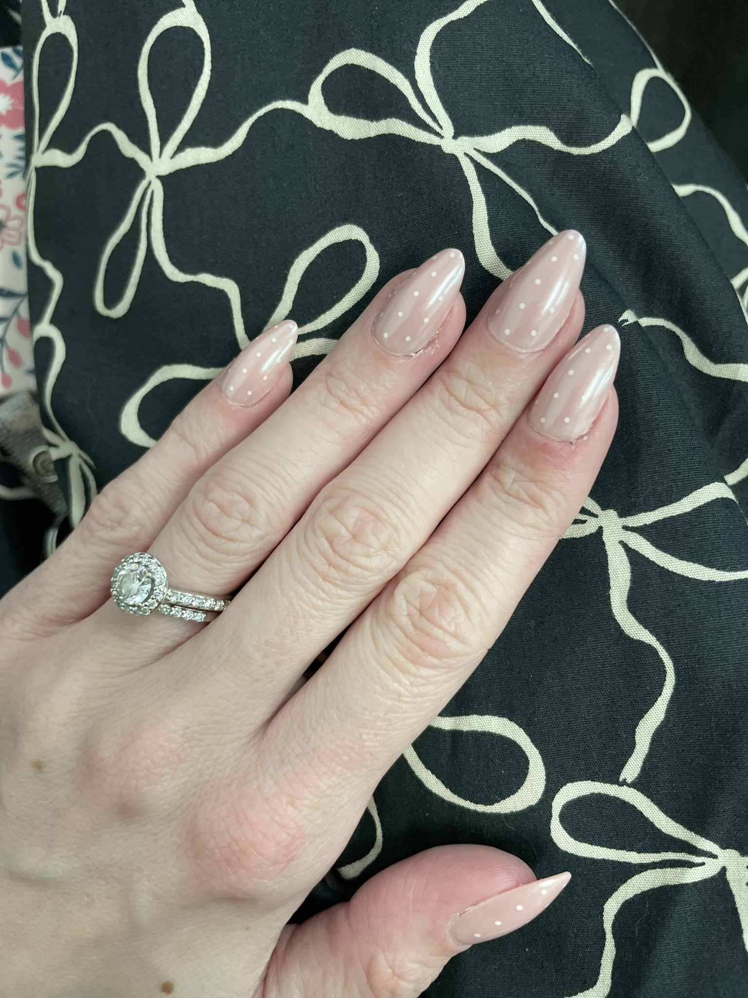 Trendy nails

#LTKBeauty