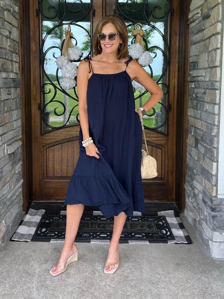 Gauze Sundress

The perfect midi summer dress! Wear alone or Put a jacket or tie up a shirt over it and you’re dressed to impress! 
Dress-Medium
Sandals - 10

#LTKFind #LTKunder50 #LTKstyletip