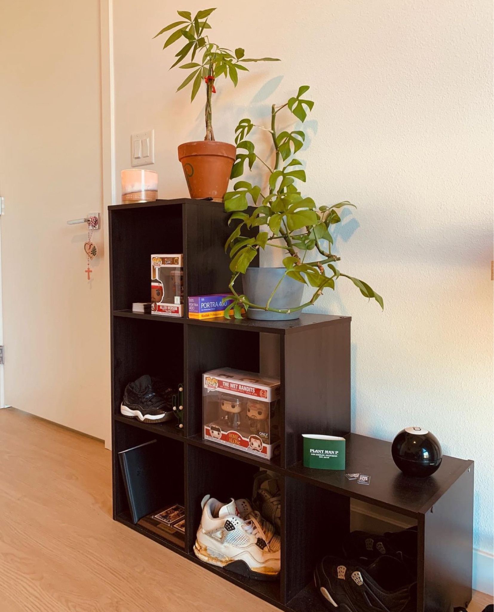 Love these cube shelves! Another office staple. 

#LTKfindsunder50 #LTKhome #LTKstyletip