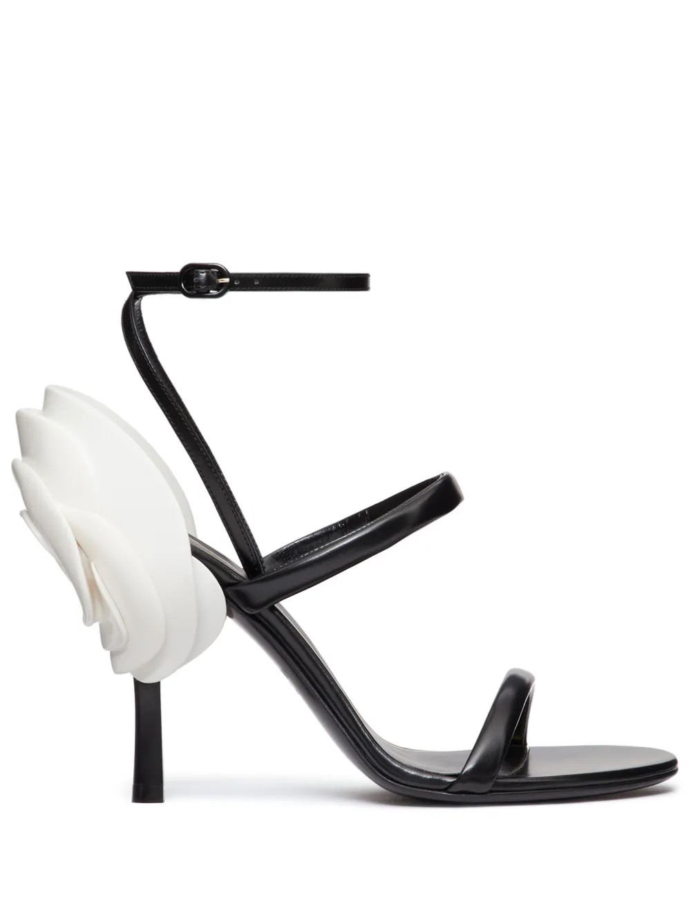 Valentino Garavani | Farfetch Global