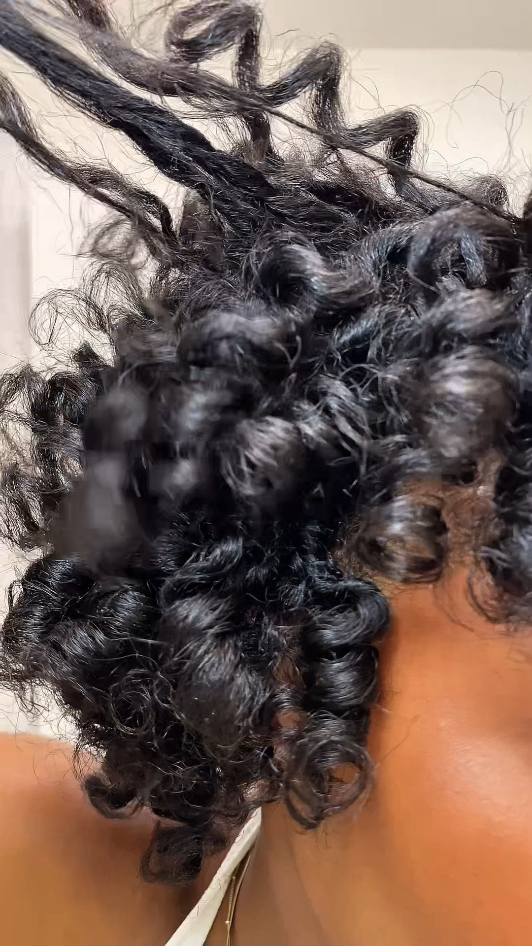 For the most hydrated curls, this is your wash day routine💦🫧

#LTKselfcare #LTKSaleAlert #LTKmorningroutine