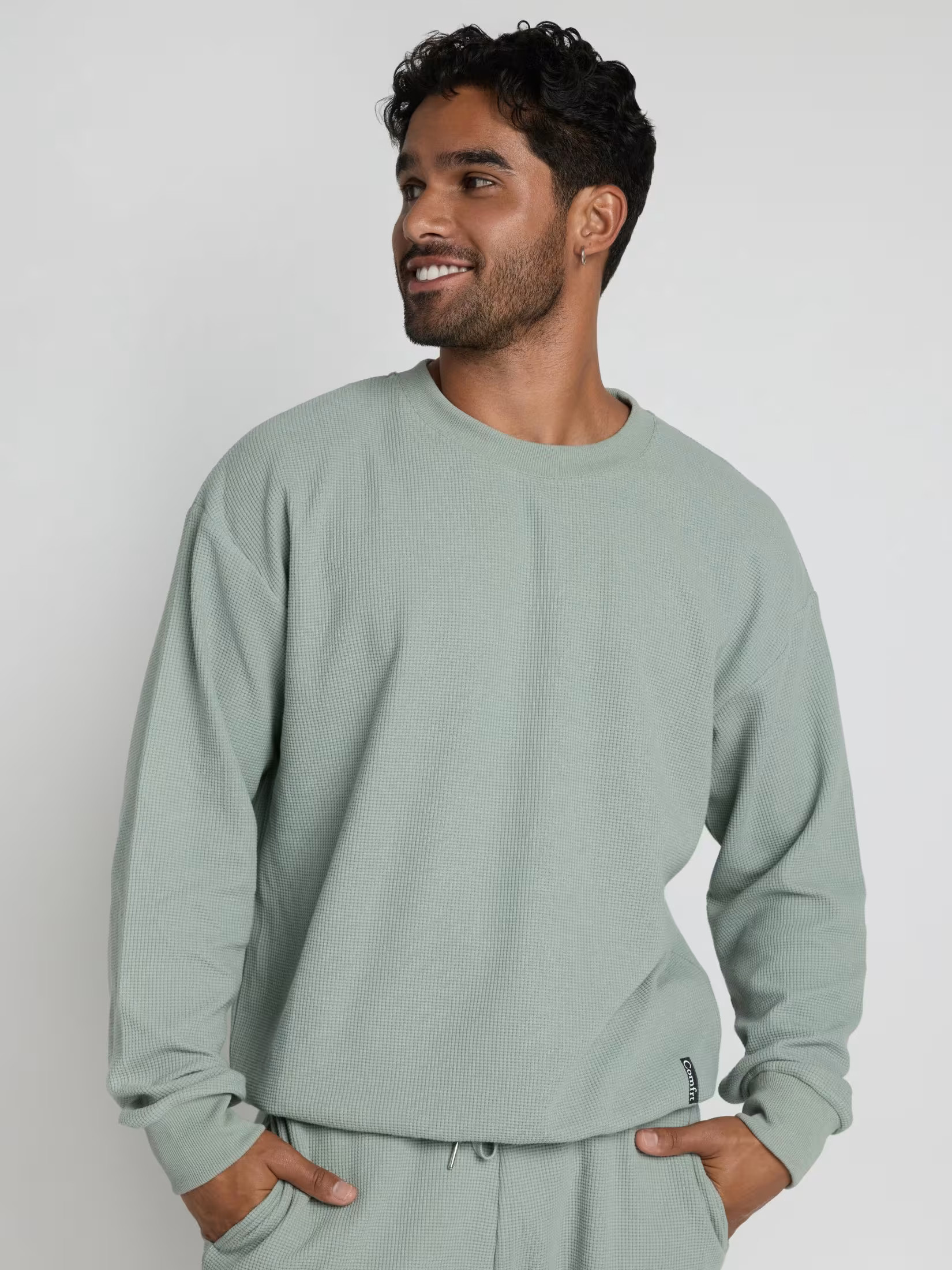 Up to 70% OFF SitewideEarly Black Friday DealsFree Shipping on 2+ ItemsUp to 70% OFF SitewideEarl... | Comfrt