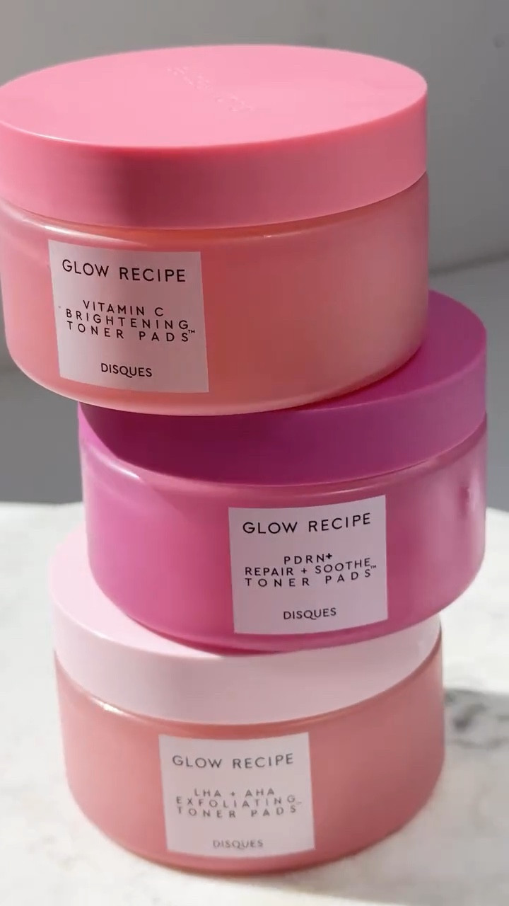 New from Glow Recipe ✨🍉�Three toner pads, three moods 💗🩷💜— gentle exfoliation, barrier repair, and brightening.
�Each one feels so soft on the skin but still does something instantly: smoother texture, calmer skin days, and a brighter, more awake glow.�Lightweight, sensitive-skin friendly, and honestly… kind of addicting to use ✨

Ambassador; @glowrecipe #glowrecipe #tonerpads #glowrecipewatermelon 

𝐃𝐨𝐧’𝐭 𝐫𝐞𝐩𝐨𝐬𝐭 𝐦𝐲 𝐰𝐨𝐫𝐤 𝐰𝐢𝐭𝐡𝐨𝐮𝐭 𝐩𝐞𝐫𝐦𝐢𝐬𝐬𝐢𝐨𝐧.
𝘐 𝘵𝘳𝘺 𝘢 𝘭𝘰𝘵 𝘰𝘧 𝘣𝘦𝘢𝘶𝘵𝘺 𝘱𝘳𝘰𝘥𝘶𝘤𝘵𝘴—𝘱𝘪𝘤𝘬 𝘸𝘩𝘢𝘵 𝘧𝘪𝘵𝘴 𝙔𝙊𝙐𝙍 𝘴𝘬𝘪𝘯, 𝘯𝘰𝘵 𝘫𝘶𝘴𝘵 𝘵𝘩𝘦 𝘩𝘺𝘱𝘦♥

Glow recipe, Kbeauty, Glow recipe toner pads, Glow recipe vitamin c toner pads, Holy grail, Pinterest aesthetic, girl therapy, That girl aesthetic, Girly girl aesthetic, Coquette, Pink aesthetic, Trending, Explore

#LTKmorningroutine #LTKselfcare #LTKBeauty
