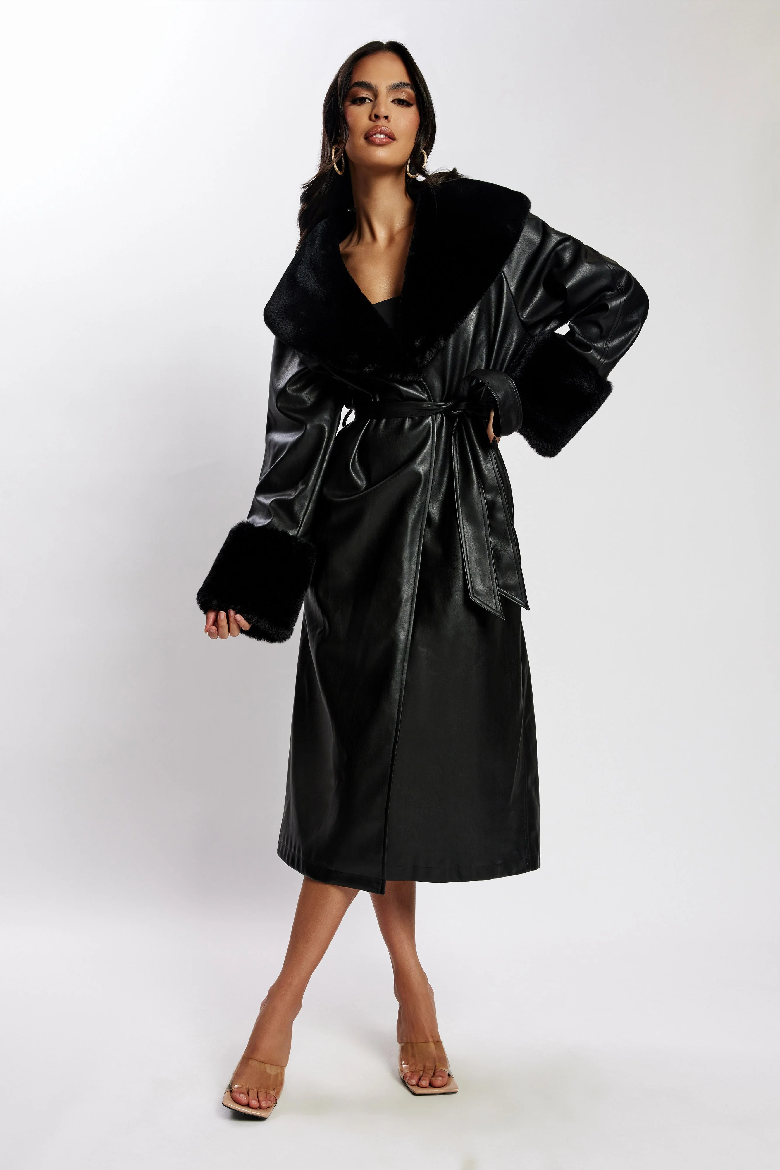 Rebekah Oversized Pu Trench Coat With Fur Trim - Black | MESHKI US