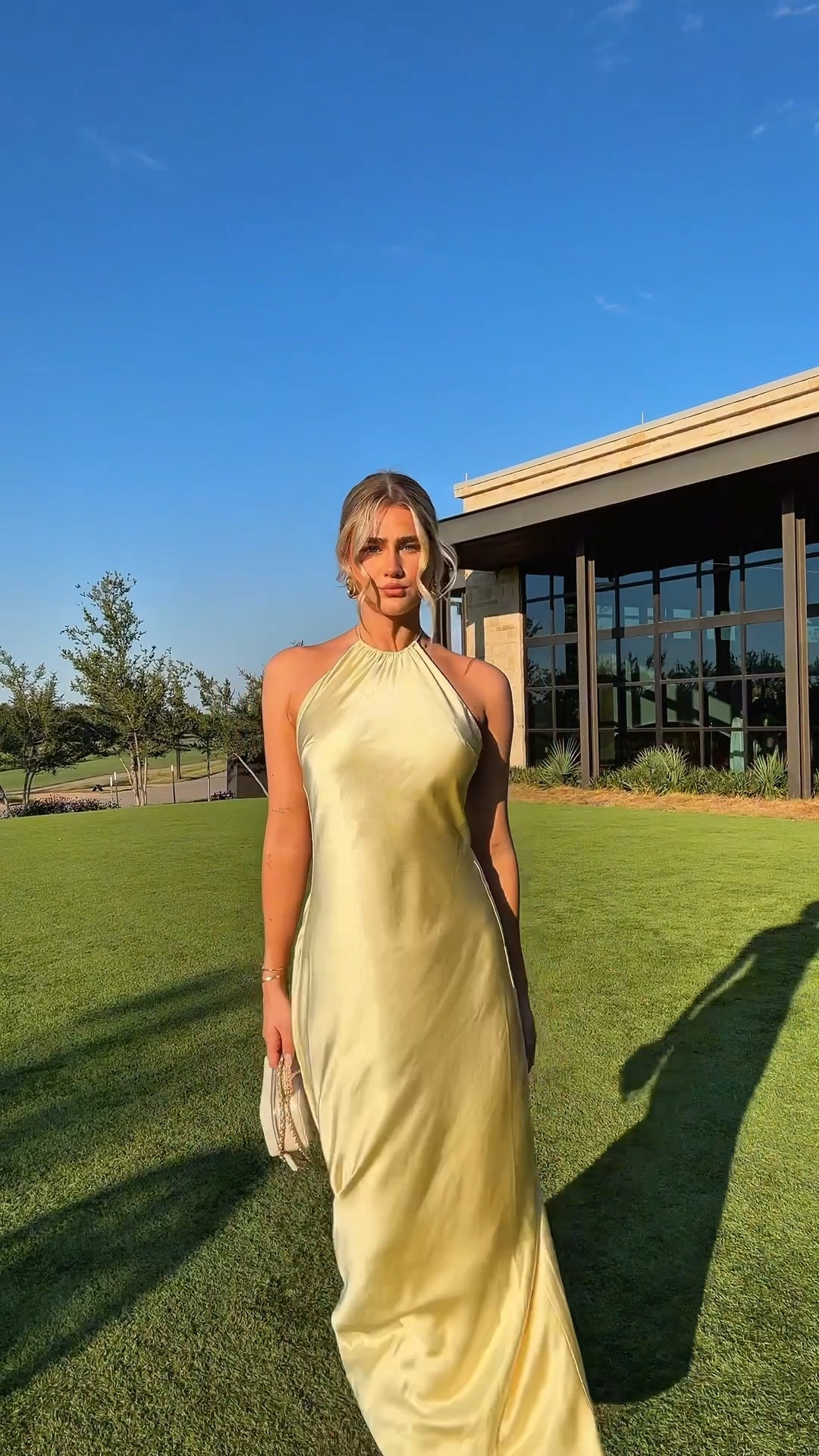 Red carpet time! I wear a size small in the dress 

#LTKspring #LTKdatenight #LTKaustralia