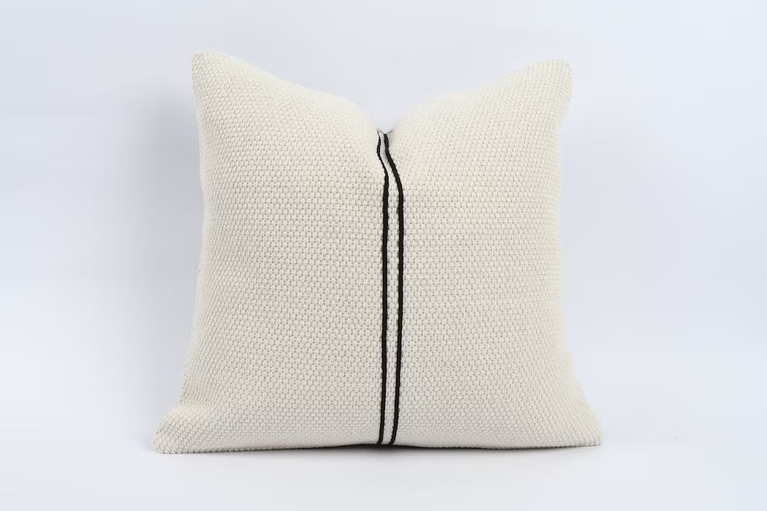 20x20 Turkish Kilim Pillow, Livingroom Decor, Throw Pillow, Decorative Pillow, Sofa Accent Pillow... | Etsy (US)