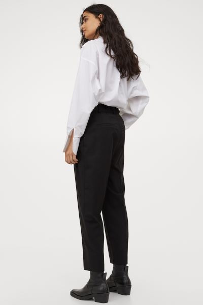 Hose mit Bügelfalten | H&M (DE, AT, CH, NL, FI)