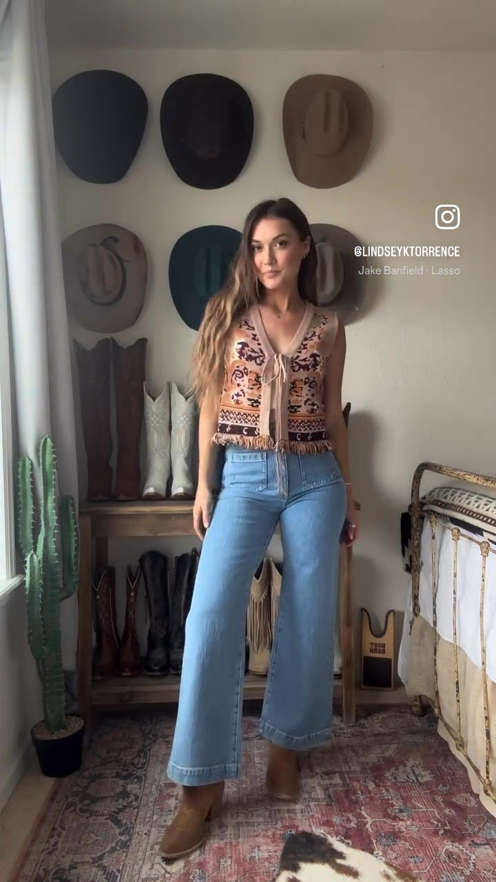 Fall finds from ThreeBirdNest 
Use code LINDSEYK to save 

#LTKFallSale #LTKFindsUnder100 #LTKStyleTip